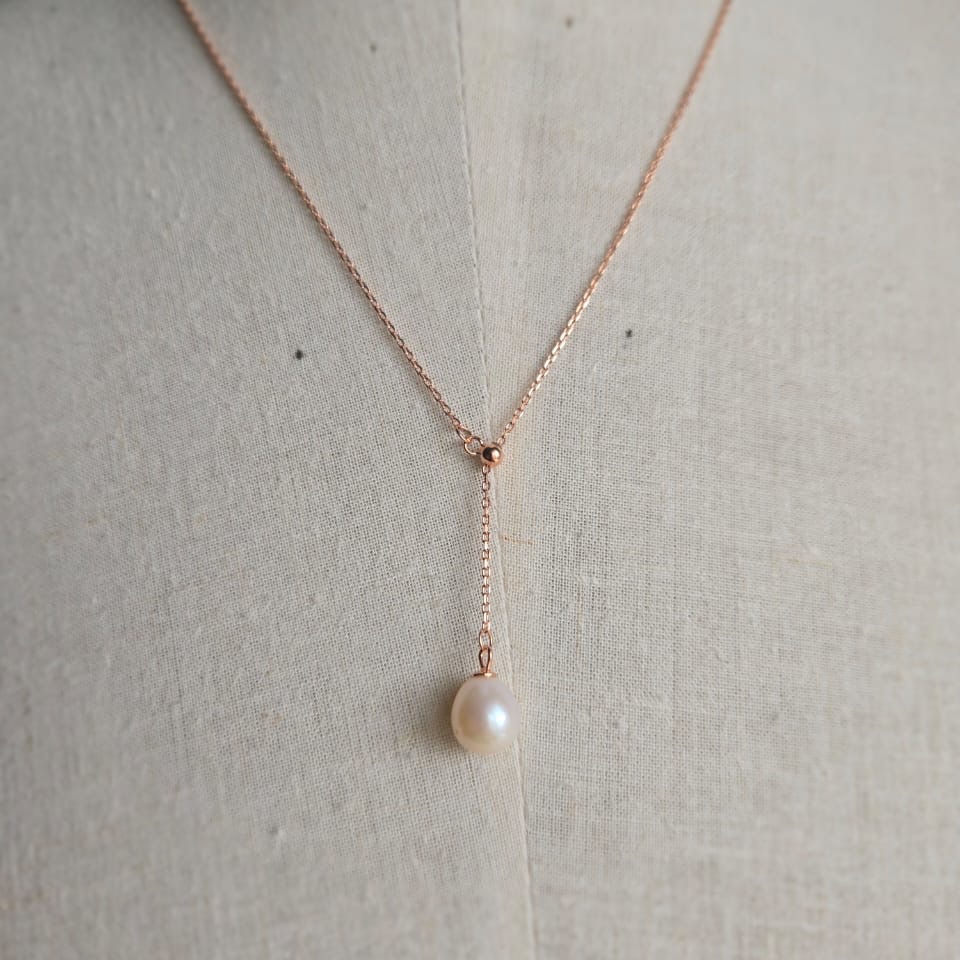 Rose Gold Adjustable Y Shape Freshwater Pearl Necklace