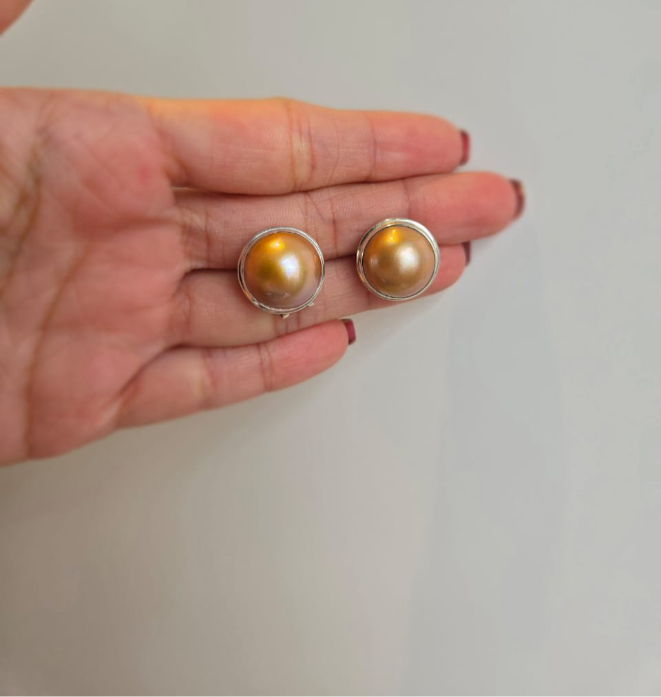 Stunning 16mm gold/brown Mabe pearl earrings
