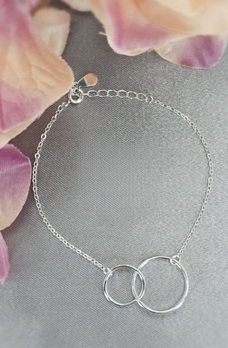 Sterling Silver Interlinked Circle Bracelet