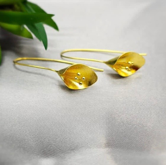 Gold Tulip Earrings