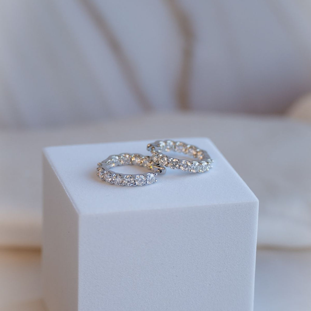 Moissanite 19mm Huggy earrings (with GRA Certificate) - Terciany 