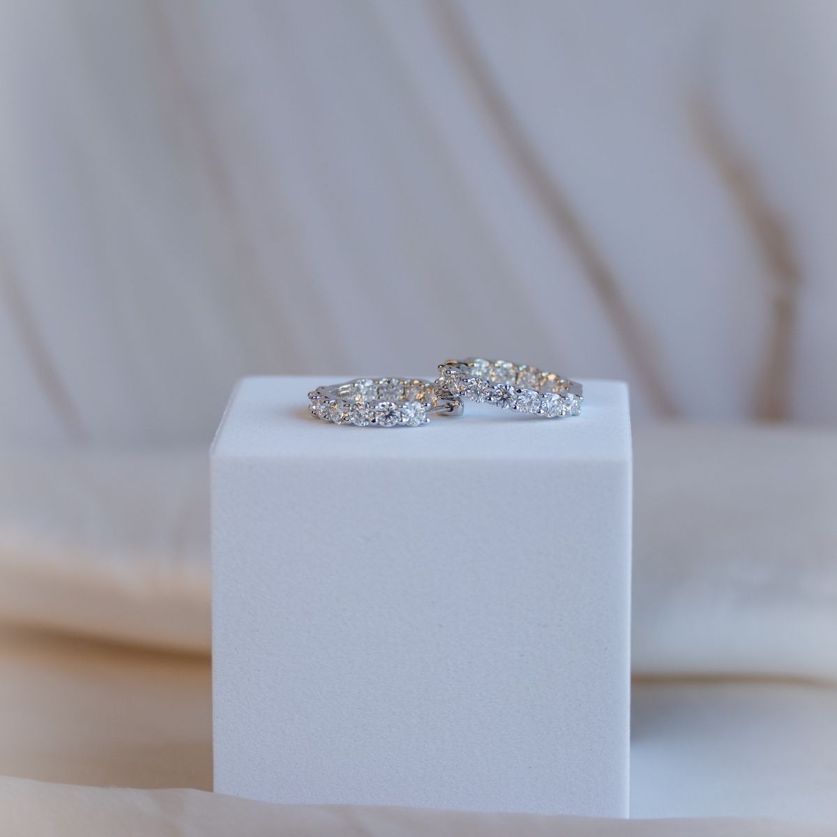 Moissanite 17mm Huggy earrings(with GRA Certificate)