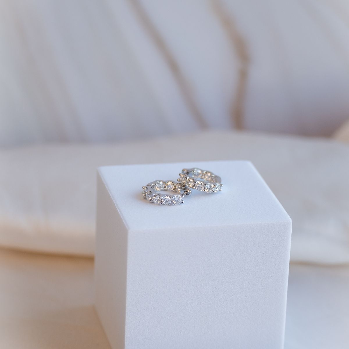 Moissanite 15mm Huggy earrings(with GRA Certificate) - Terciany 