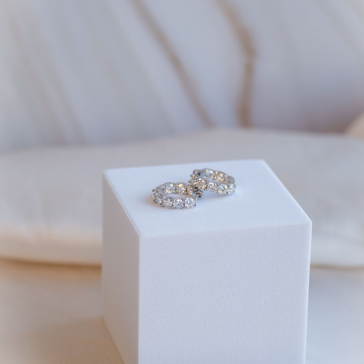 Moissanite 15mm Huggy earrings(with GRA Certificate) - Terciany 