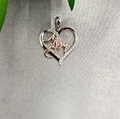 Perfect Mom Hear Pendant