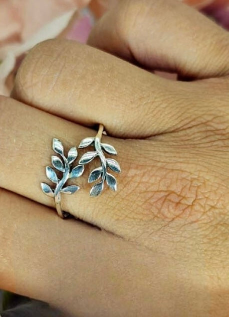Sterling Silver Open Size Leaves Ring