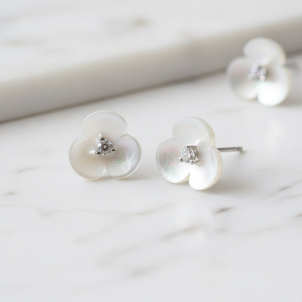 Mother Of Pearl Stud Earring