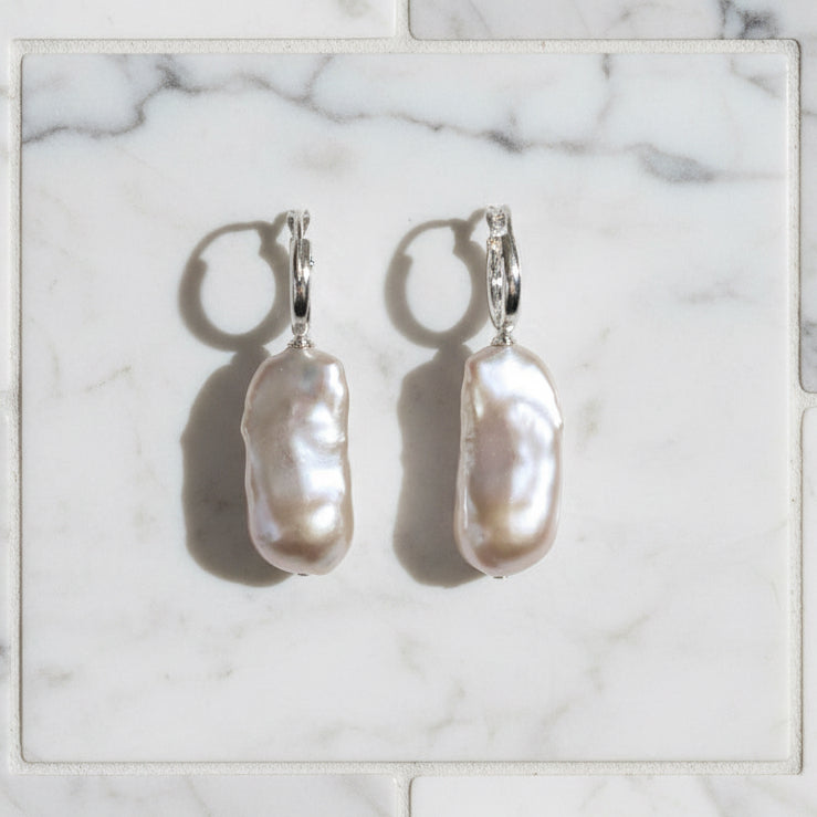 Barocque Pear huggy earrings