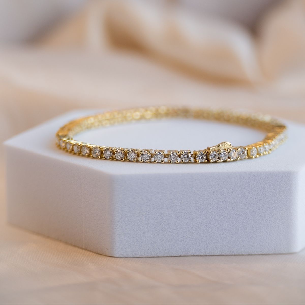 Gold Moissanite Tennis Bracelet (With GRA Certificate) - Terciany 