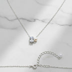 Oval Clear stone and freshwater pearl drop necklace - Terciany 