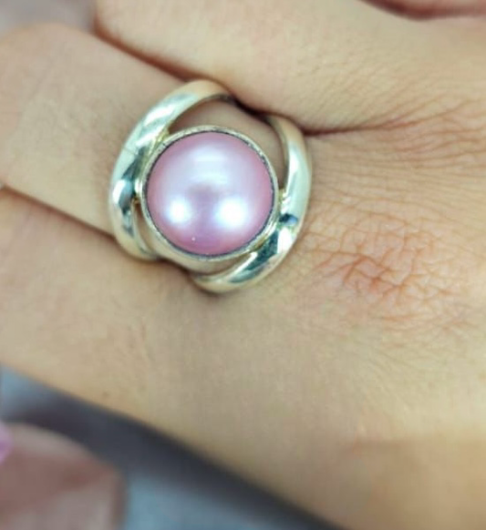Stunning pink Mabe pearl in modern setting