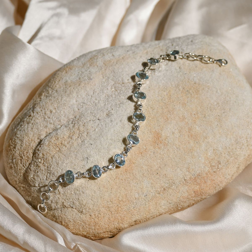 Blue topaz Bracelet