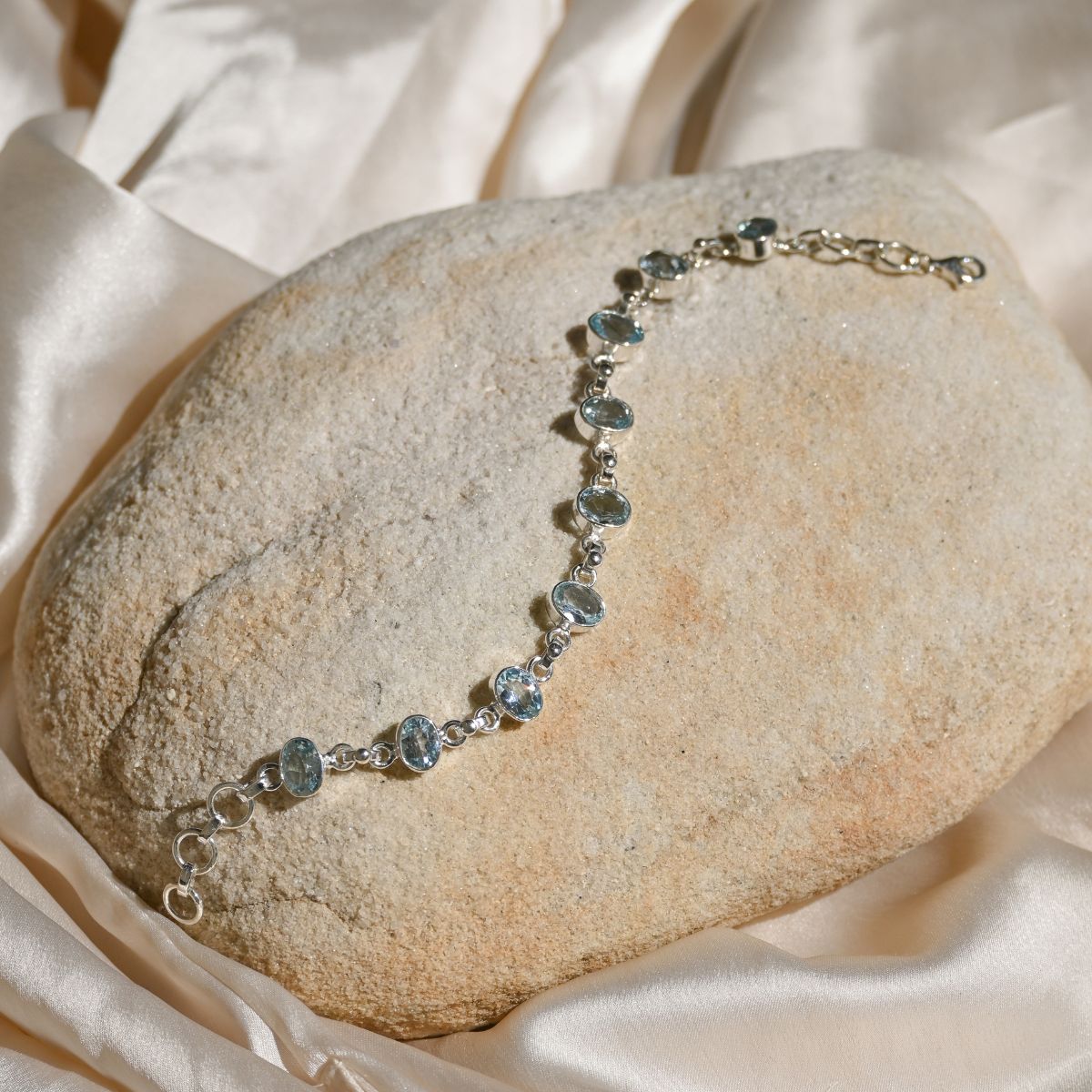 Blue topaz Bracelet