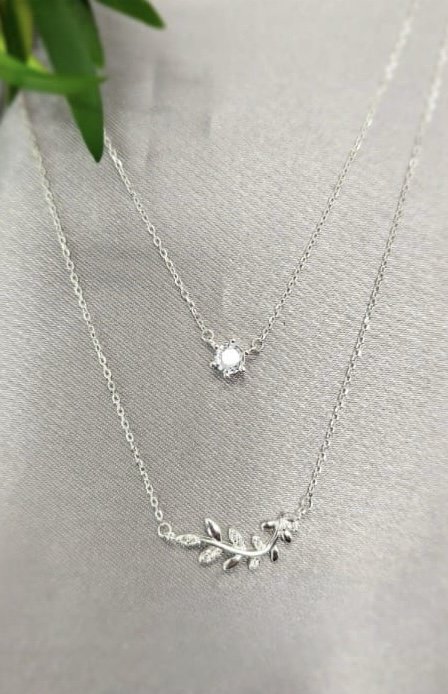 Double layer necklace with leaves and cubic zirconia