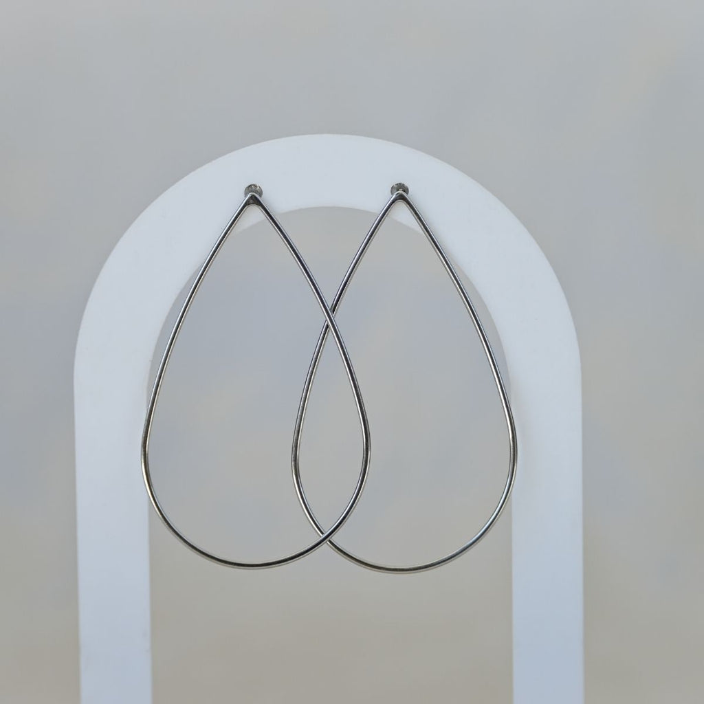 Large teardrop earrings