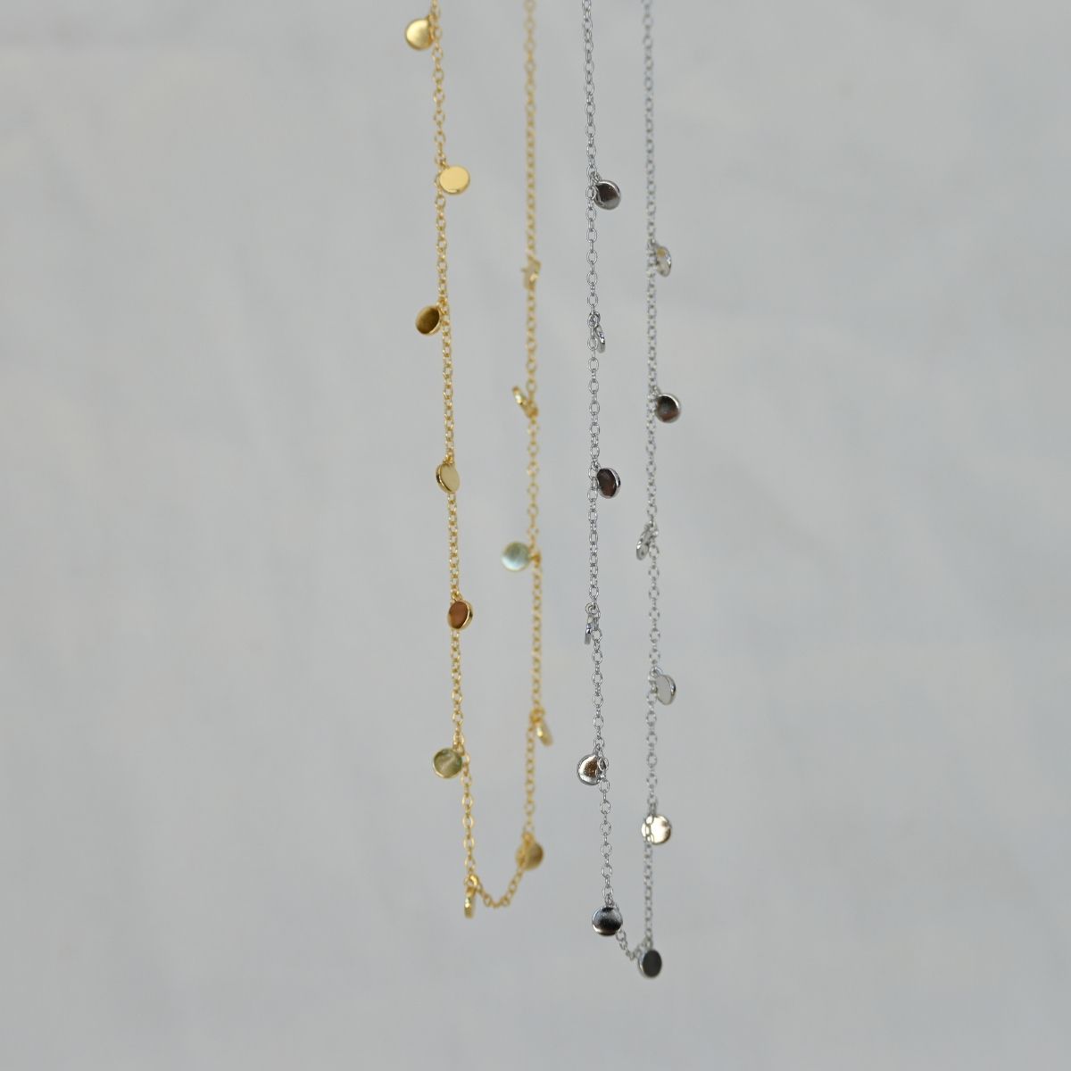 Dangly dot necklace
