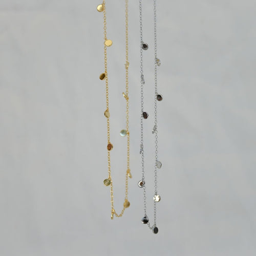Dangly dot necklace