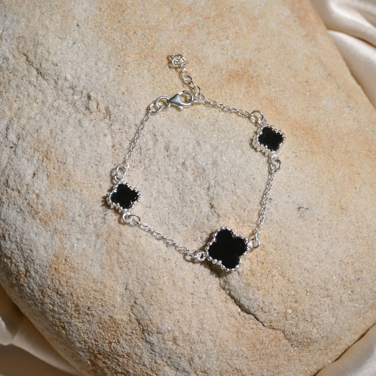 Van Cleef (Four leave Clover) Bracelet