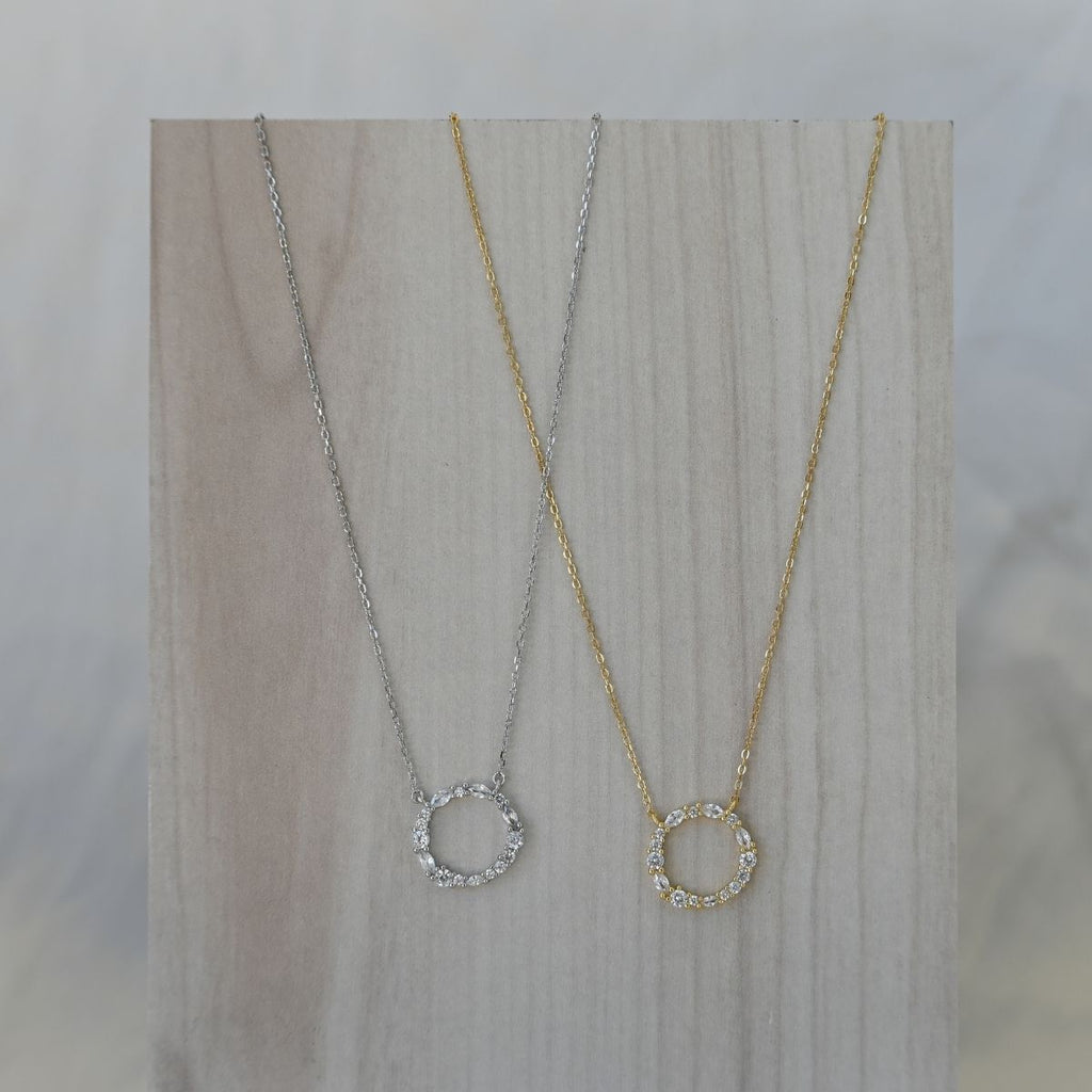 Sterling silver circle necklace