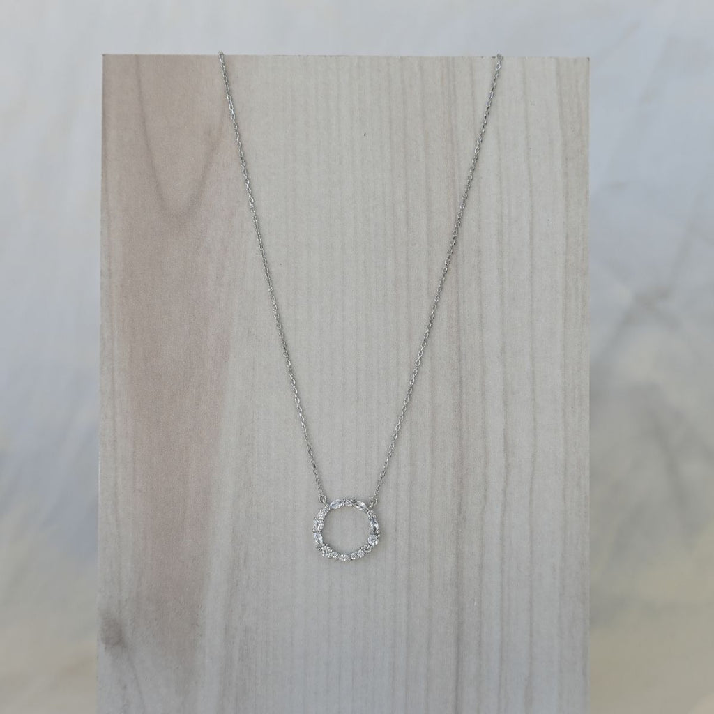 Sterling silver circle necklace