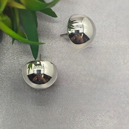 18 mm Dome Earrings