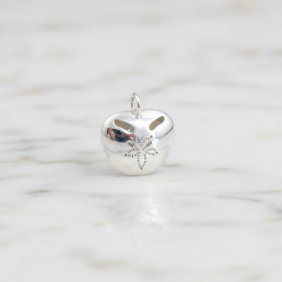 Pansy Shell pendant