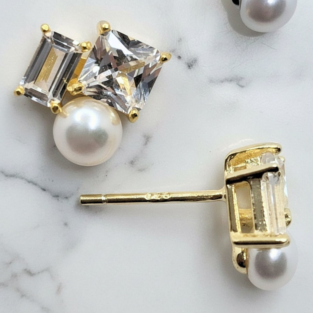 Gold three shaped cluster earrings