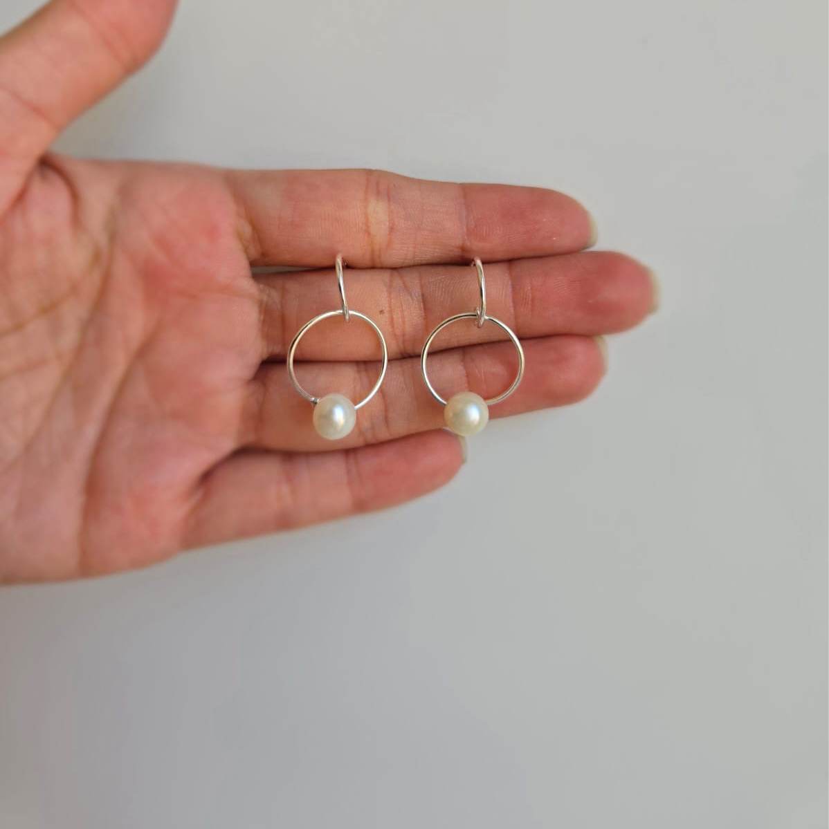 Circle Drop Pearl Earrings