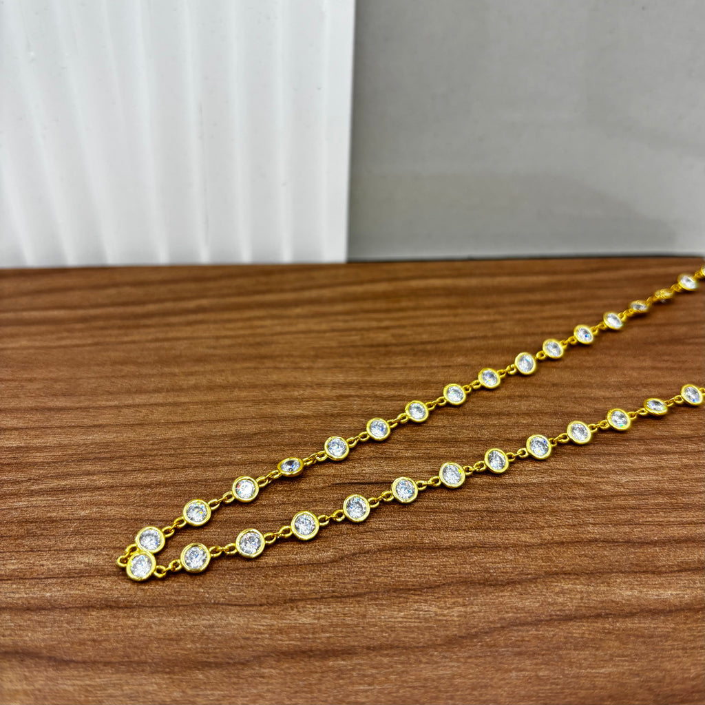 Gold Necklace With Cubic Zirconia Detail In Chain