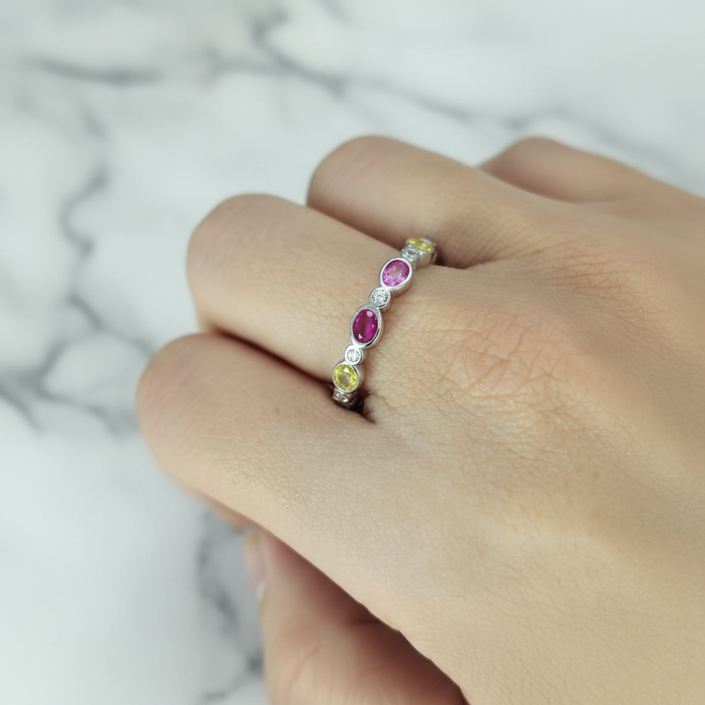 Oval Stone Rainbow Ring - Terciany 