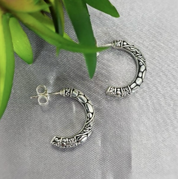 20mm half hoop filigree earrings