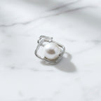 Double Interlinked Square Pearl Pendant - Terciany 