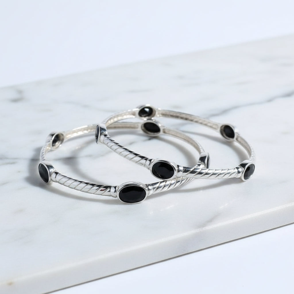 Sterling Silver Bangle With Black Stone - Terciany 