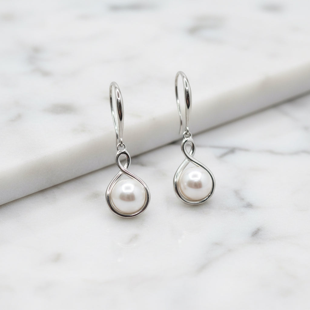 Freshwater Pearl Earring In Infinity Hoop