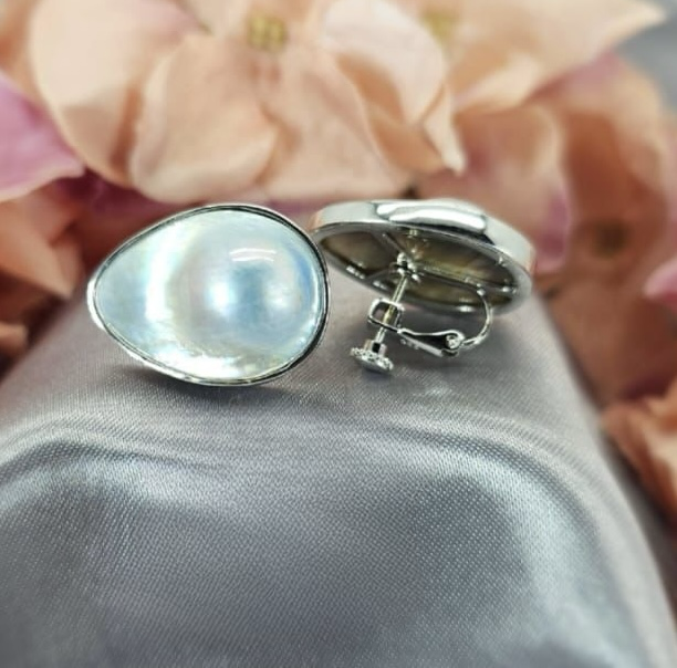 Blister Mabe Pearl Clip-On Earrings