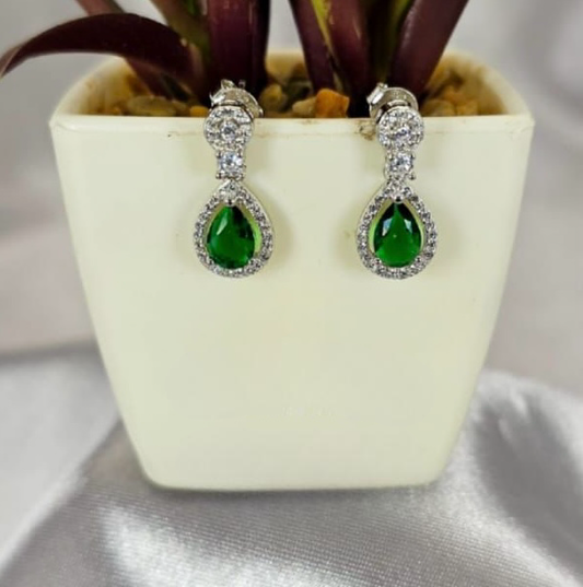 Stunning 19x9 mm Lady Diana drop earrings with green cubic drops