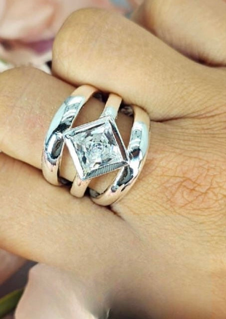 Three Clean Smooth Bands With Diamond Shaped Cubic Zirconia