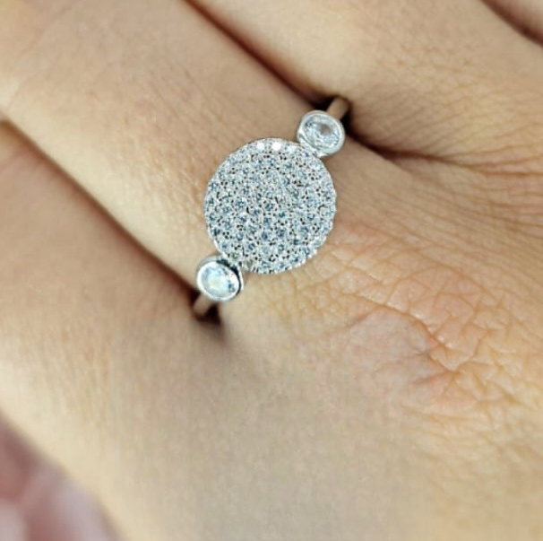 Circle Love Ring