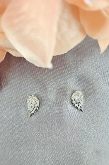 Cubic zirconia Angel wing studs