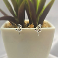 8X7 mm Branch Stud Earring