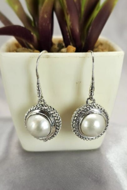 16mm Mabe Pearl drop earrings with stunning filigree setting