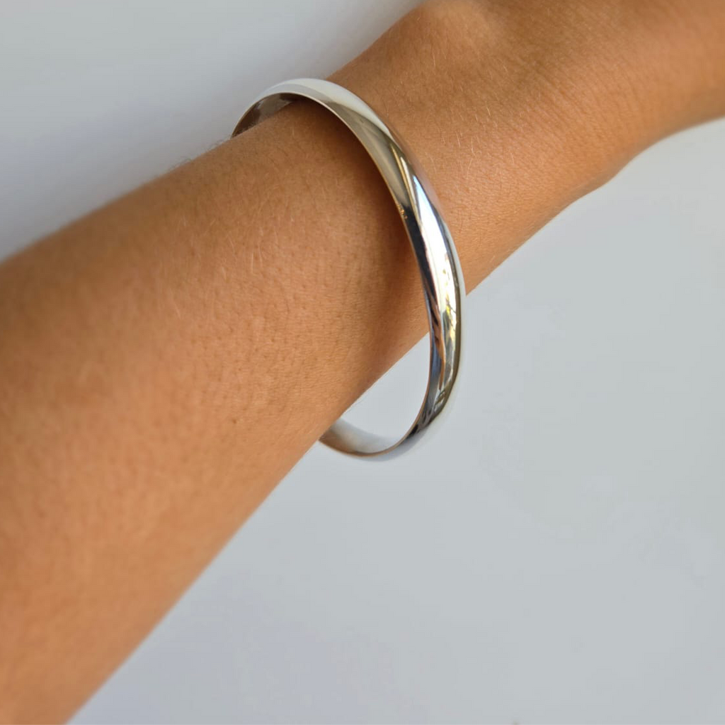 Sterling Silver Solid Bangle