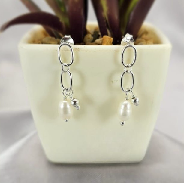 Tiny Chain Drop Earrings With Pearl On End