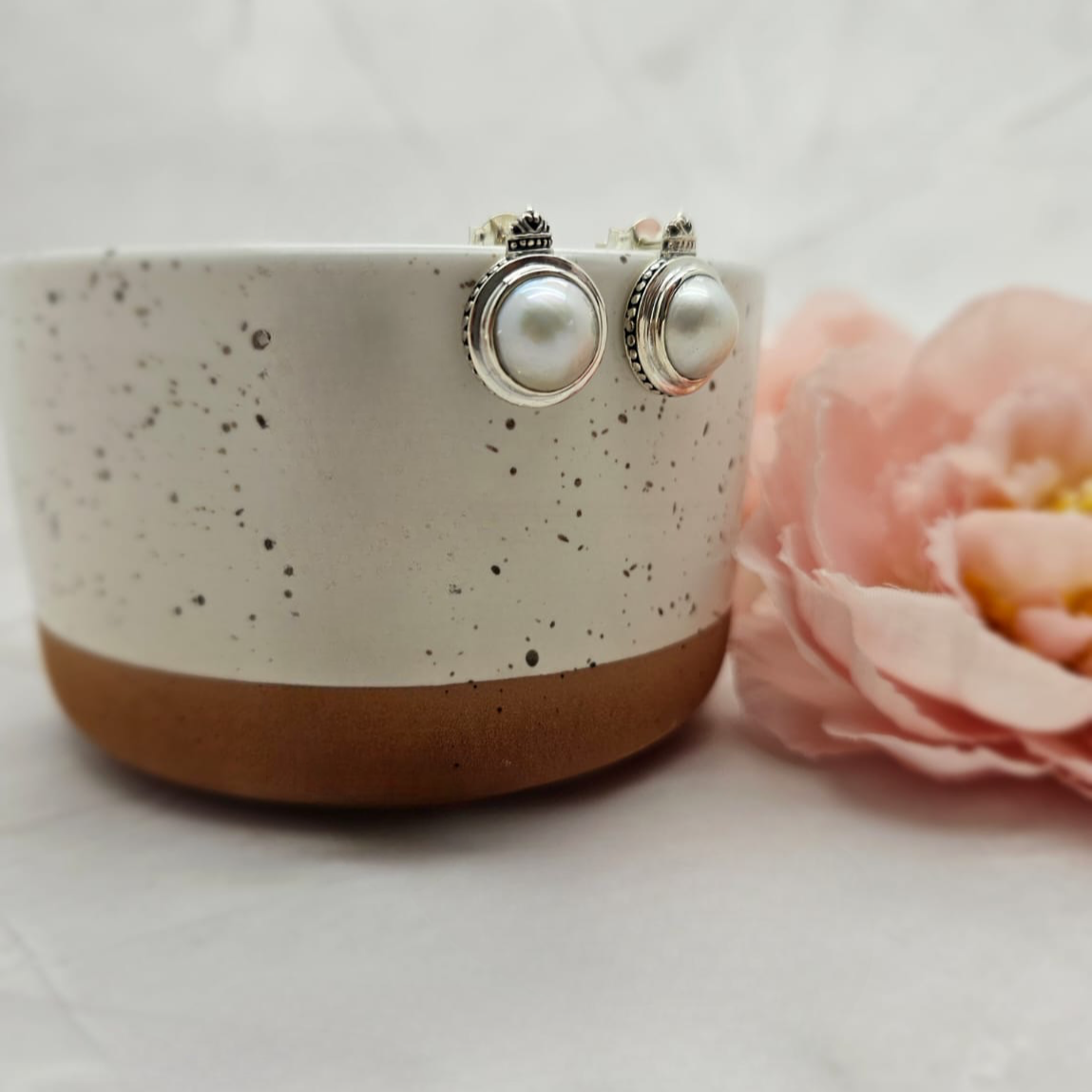 Stunning detailed Mabe pearl stud earrings