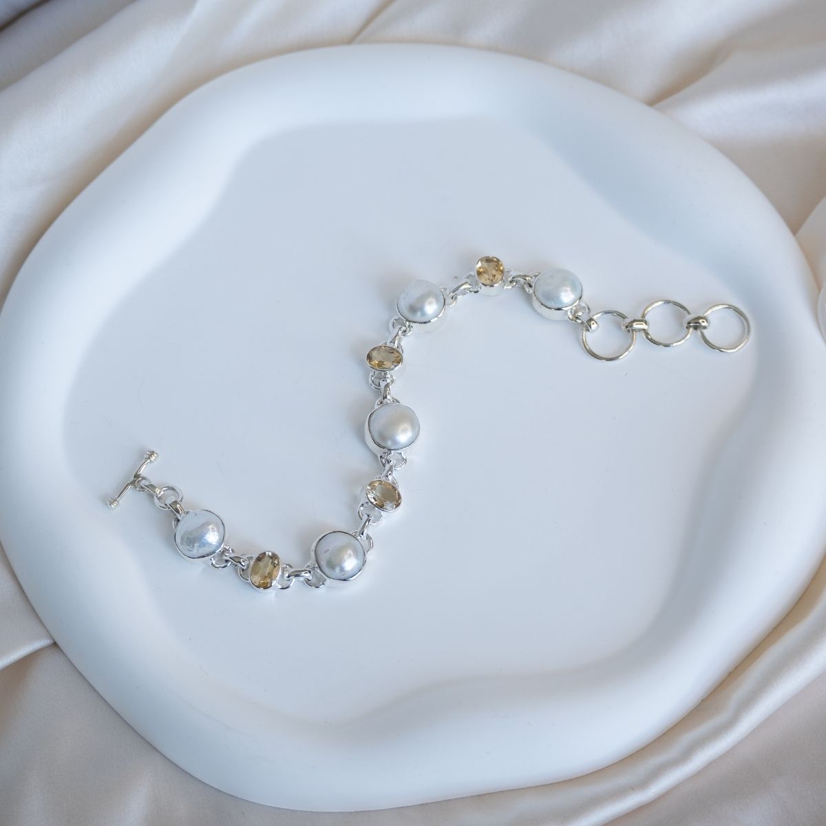 Citrine and freshwater pearl mix bracelet