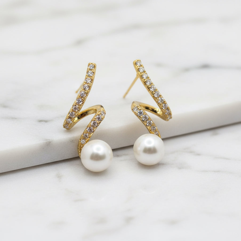 Gold Lightning Earrings With Freshwater Pearls - Terciany 