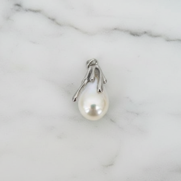 Stunning Pearl On Modern Waterfall Clasp From Top - Terciany 