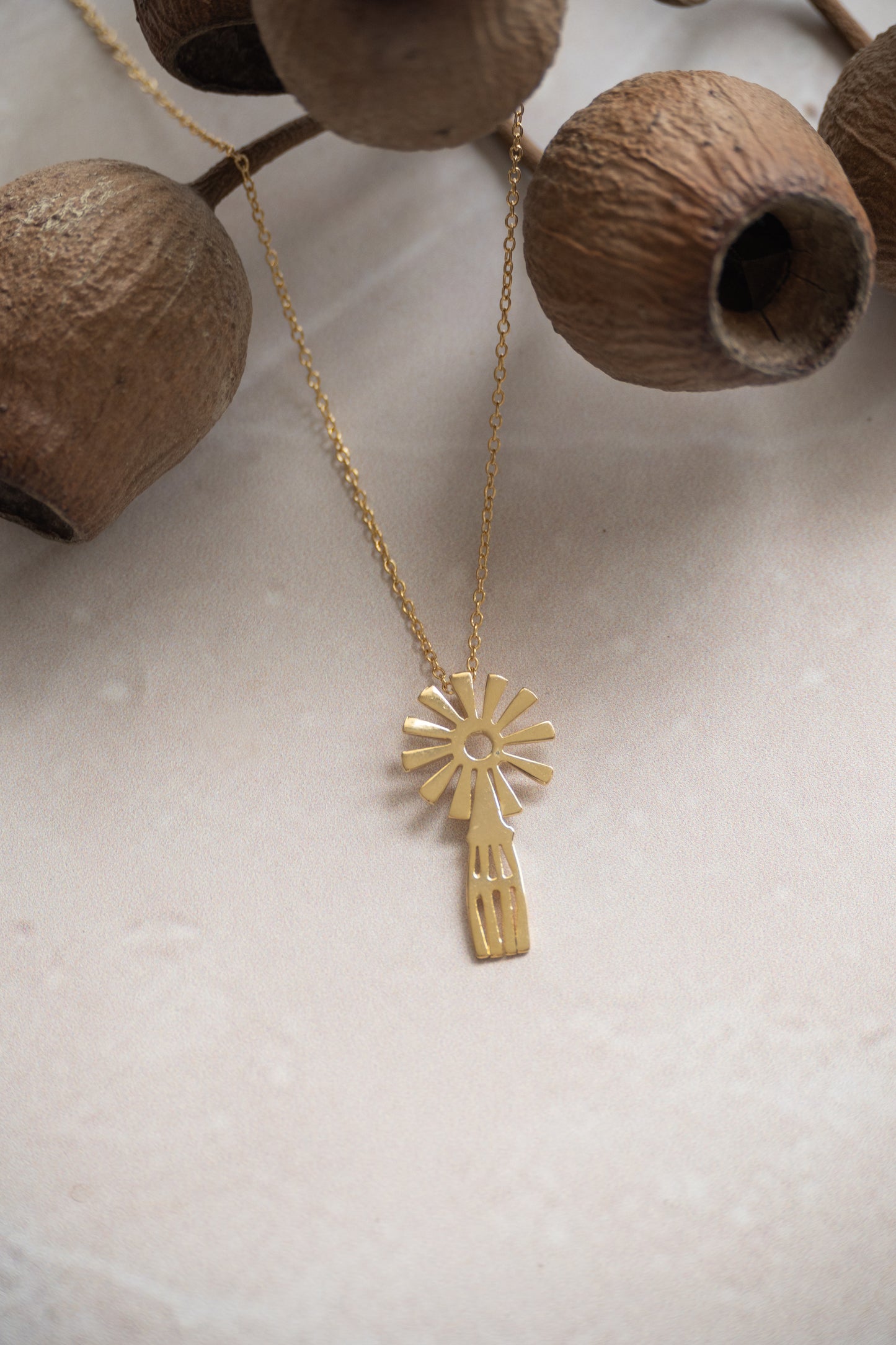 Windmill necklace in gold or silver