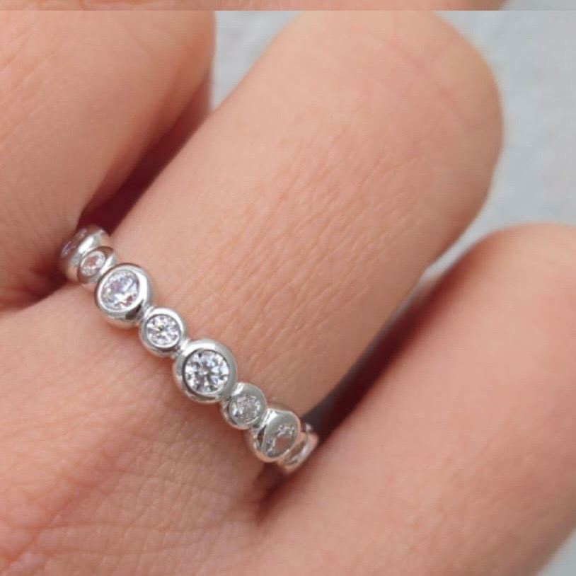 Stacking Etarnity Ring