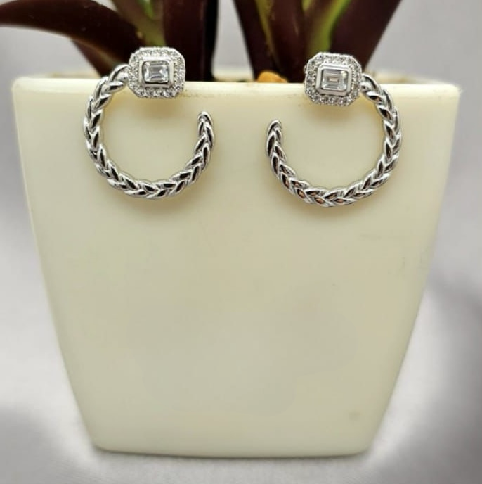 Half circle earrings